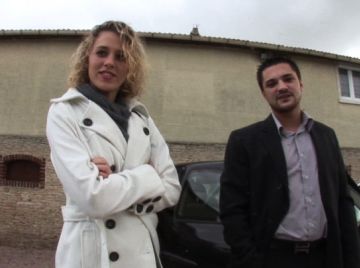 Baiser dans un club libertin