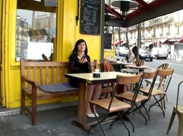 Jolie maghrébine baisée à Paris