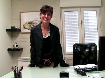 Une employ�e de banque se fait niquer 