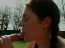 Fellation torride sur une queue de jeune