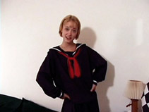 Jeune fille en manque de sexe
