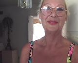 Ma grand mere est une cochonne