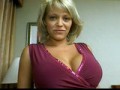 Mature avec gros seins