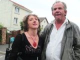 Vieille salope baise devant son mari
